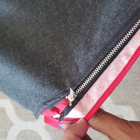 London fog WARM zip out lining - Picture 12 of 13